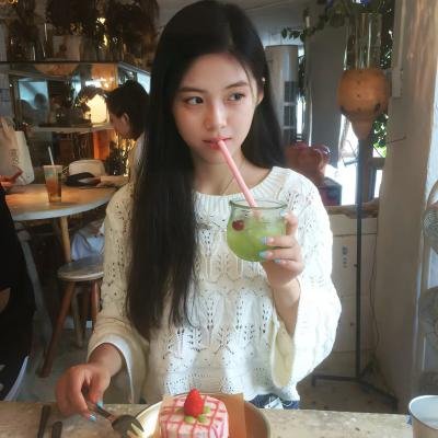 巨蛇闯女校